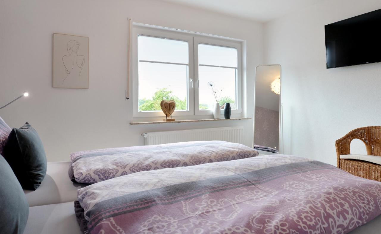 Kleine-Eifel-Auszeit Apartment Hambuch Ngoại thất bức ảnh